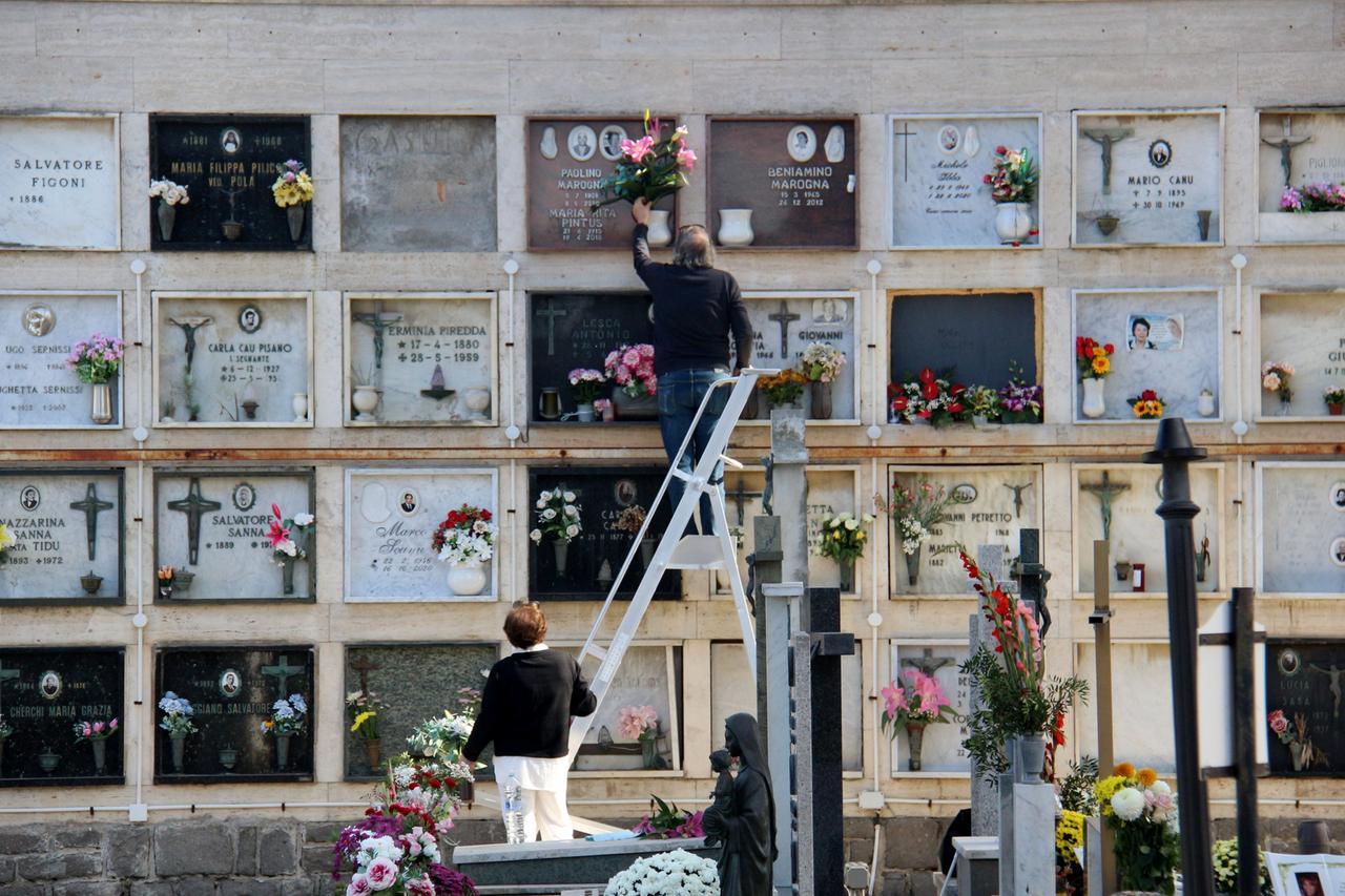 L’accordo nel 2004: sì alla cittadella commerciale ma anche all’ampliamento del cimitero
