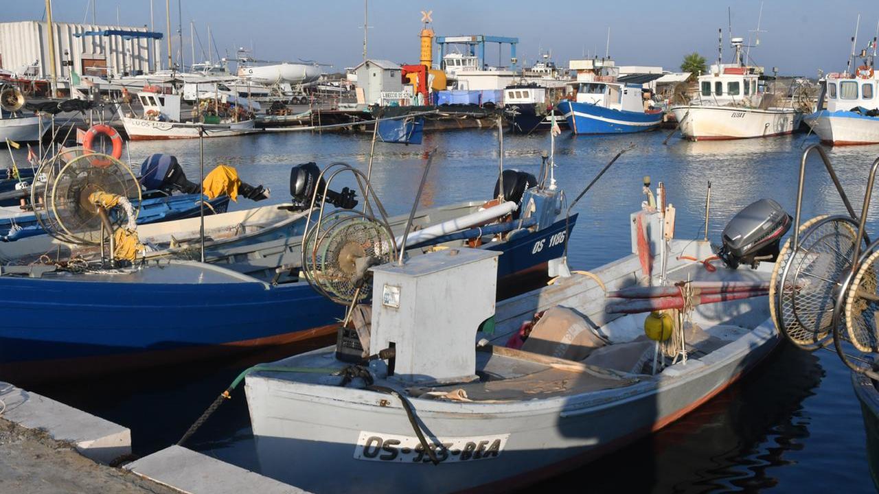 Porticciolo di Torregrande, novanta ormeggi a rotazione per evitare la chiusura