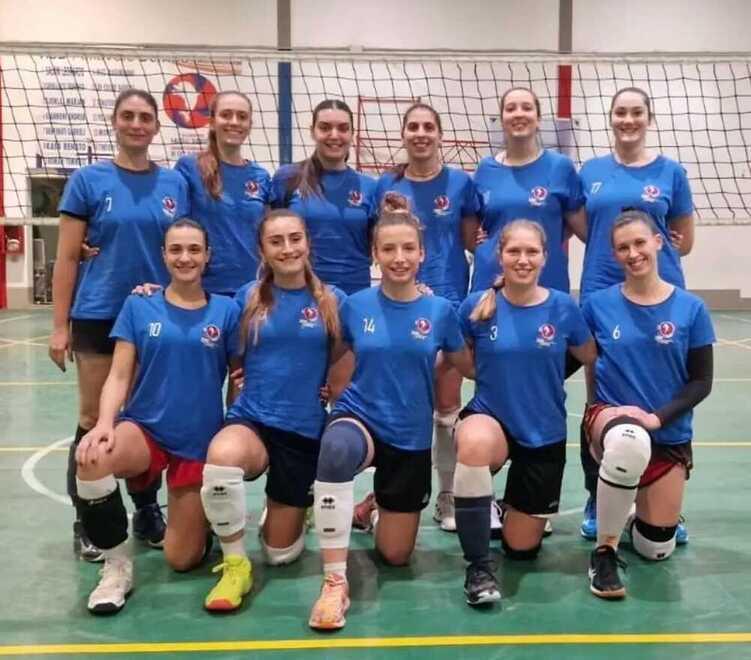 Volley, Delfino Pescia e la sua grande partita per rimanere in testa