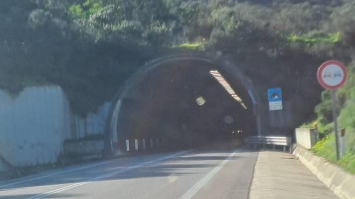 La galleria Arexini chiude tre mesi per lavori: tutte le deviazioni