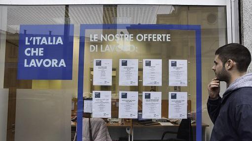 Disoccupazione, il 19% dei giovani è senza lavoro