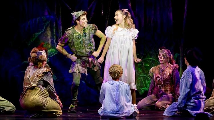 Il musical Peter Pan arriva al Teatro Pavarotti-Freni