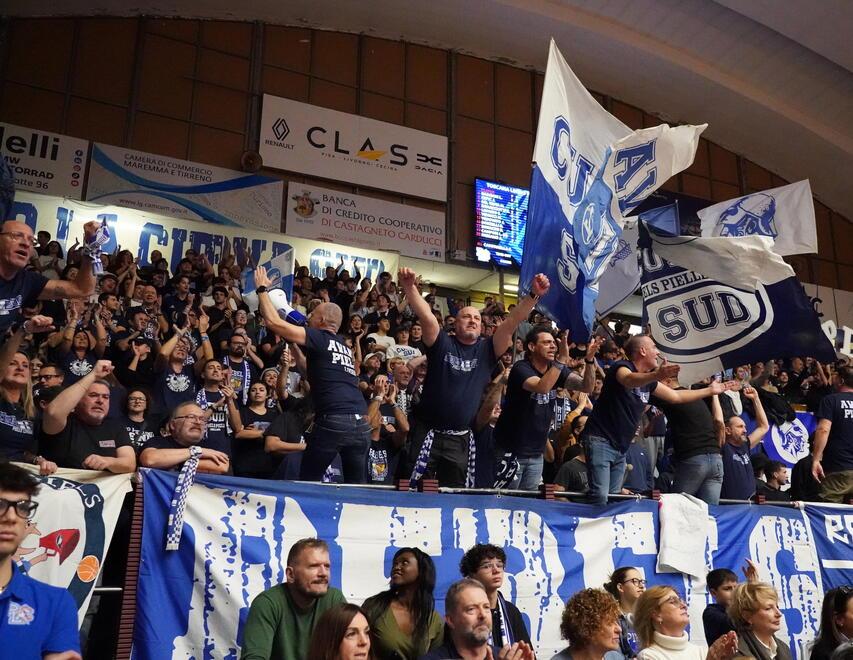 Il sindaco di Roseto contro i tifosi PL, Salvetti non ci sta: «Non date lezioni»