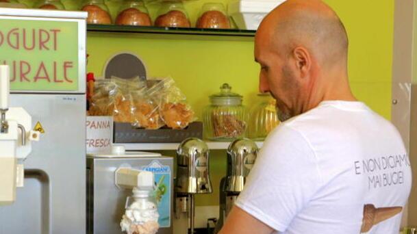 Riccardo Menicucci, il titolare della gelateria Caprilli (foto Pentafoto, 2015)