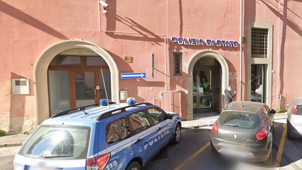 La sede della polmare labronica (foto d'archivio)