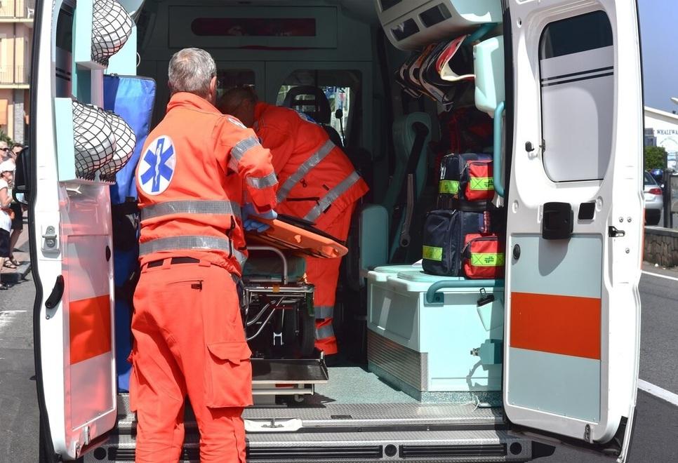 
	Il 118 ha soccorso l'anziano

