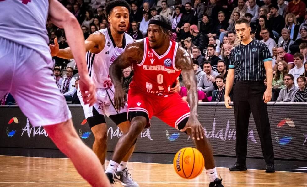 Notte magica per la Unahotels al Telekom Dome di Bonn