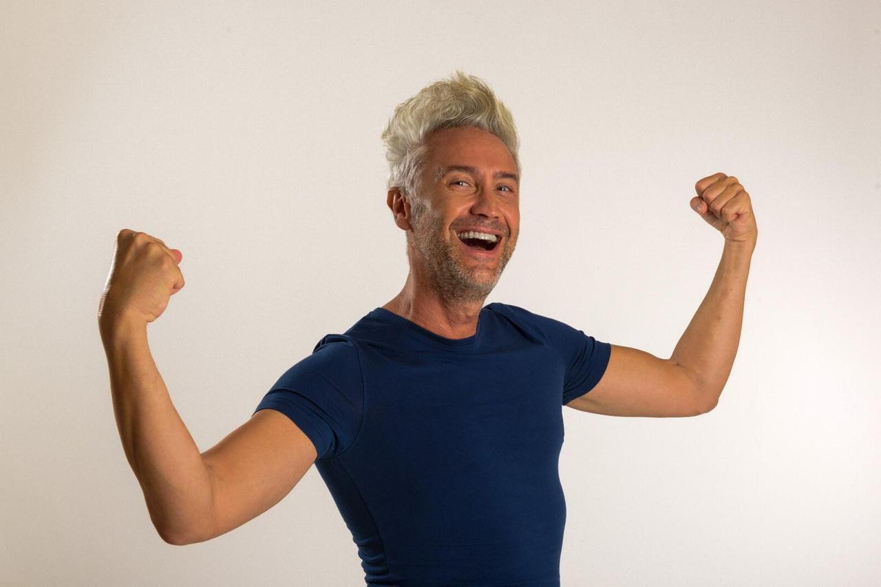 La lezione di fisica diventa show: a Livorno arriva il prof “influencer” Vincenzo Schettini