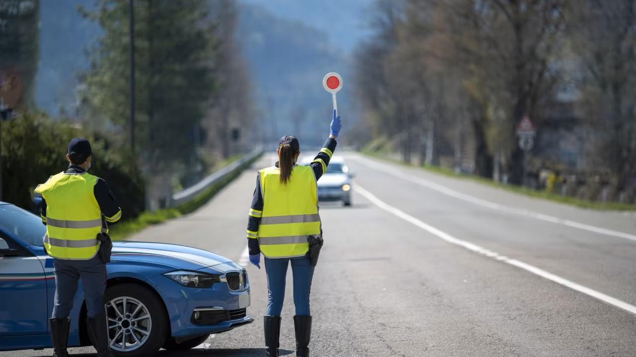 Nuovo Codice della Strada: a Reggio Emilia ritirate 16 patenti e sequestrati 13 veicoli