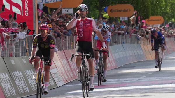 L'arrivo di una tappa del Giro 2024