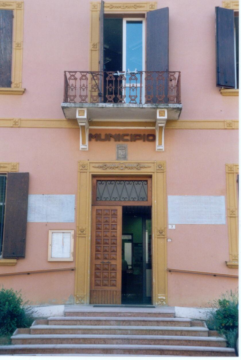 
	Il Comune di Bomporto ha pagato tutte le spese

