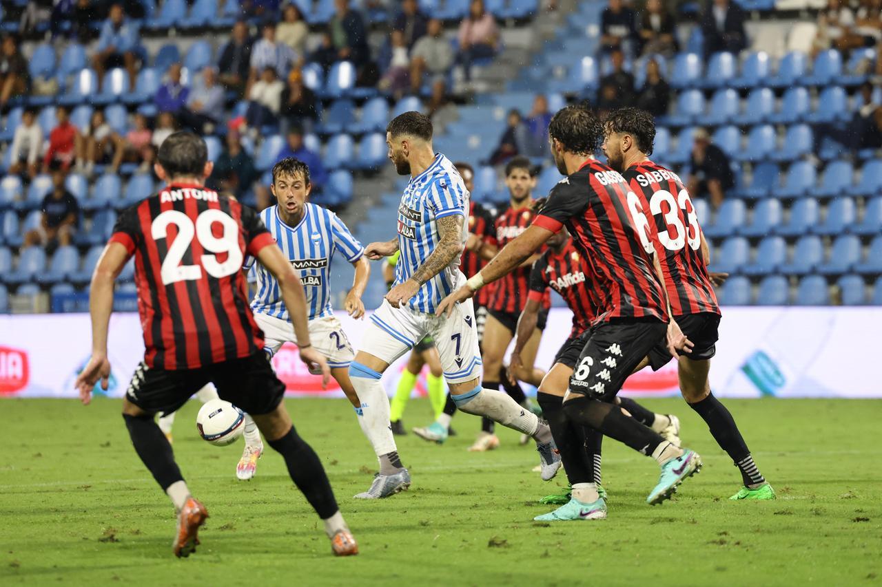 Lucchese-Spal, stasera i biancazzurri cercano punti