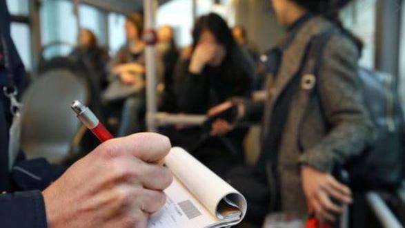 Livorno, bus: è ancora caos biglietti. Multe nonostante il ticket pagato: le testimonianze