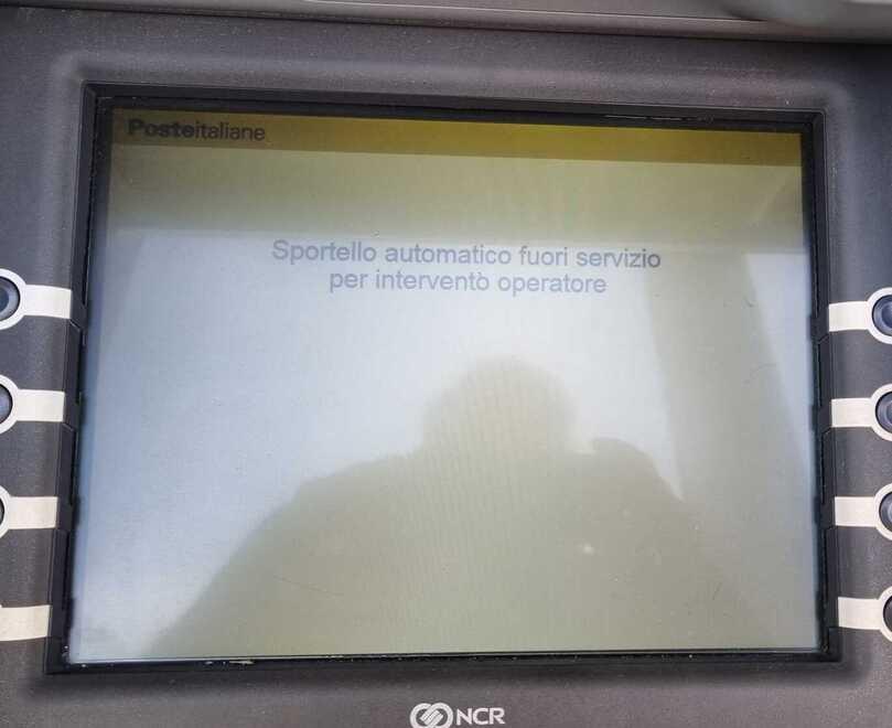 Postamat fuori servizio a Pontelagoscuro, è sempre più difficile prelevare<br type="_moz" />
