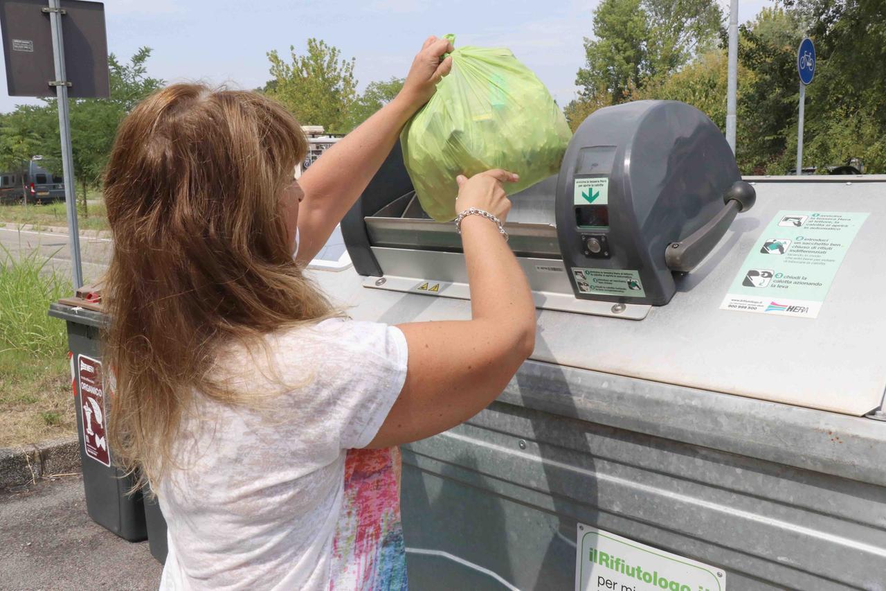 
	Con la tariffa puntuale questa operazione si potr&agrave; fare due volte al mese

