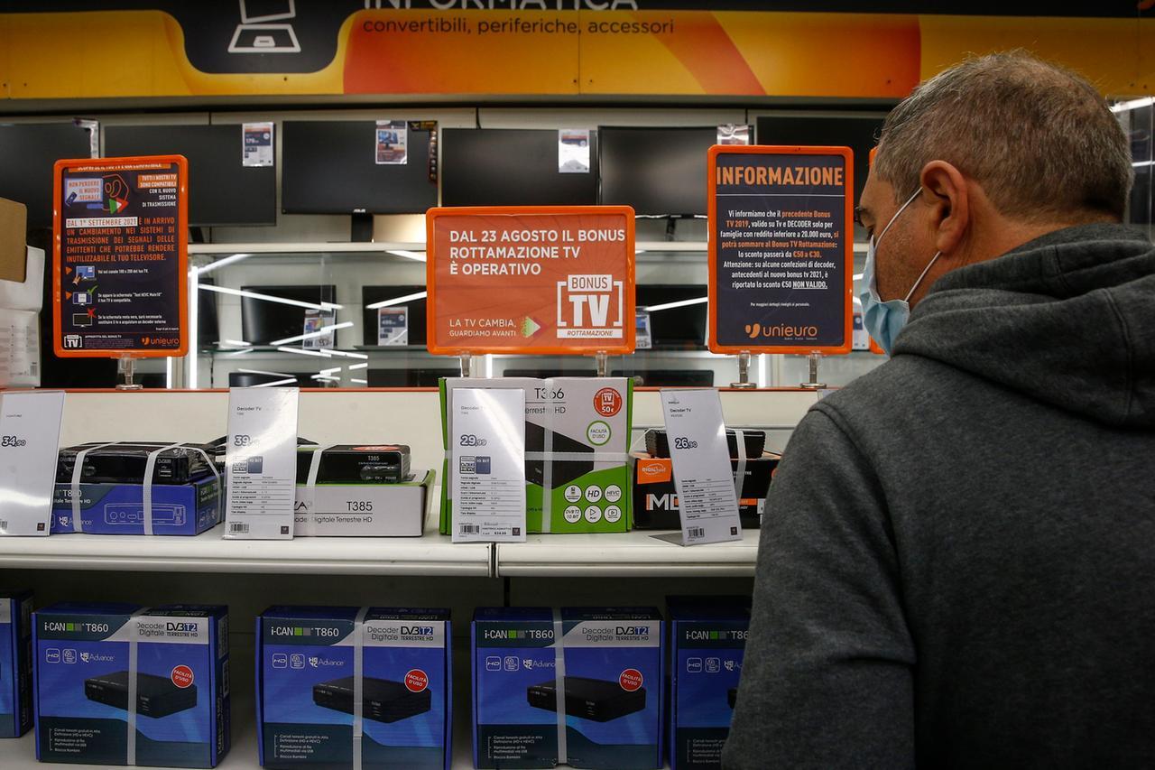 Manovra 2025, dal bonus elettrodomestici ai “premi” per le famiglie numerose: cosa c’è da sapere