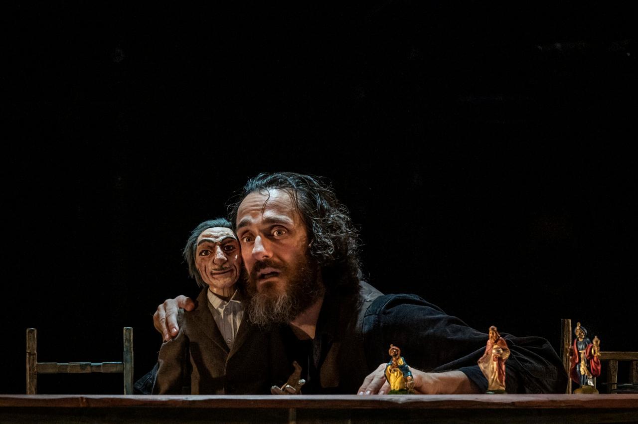 Natale in casa Cupiello, la magia del teatro di De Filippo all’Asioli