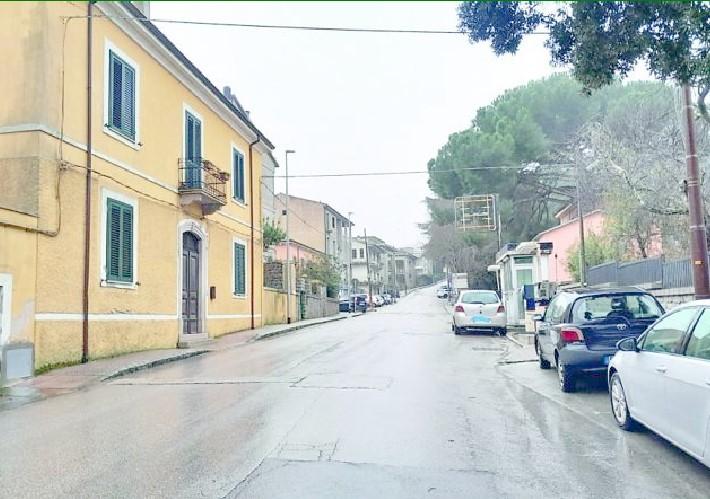 Le strade come piste da corsa: i pedoni chiedono più controlli