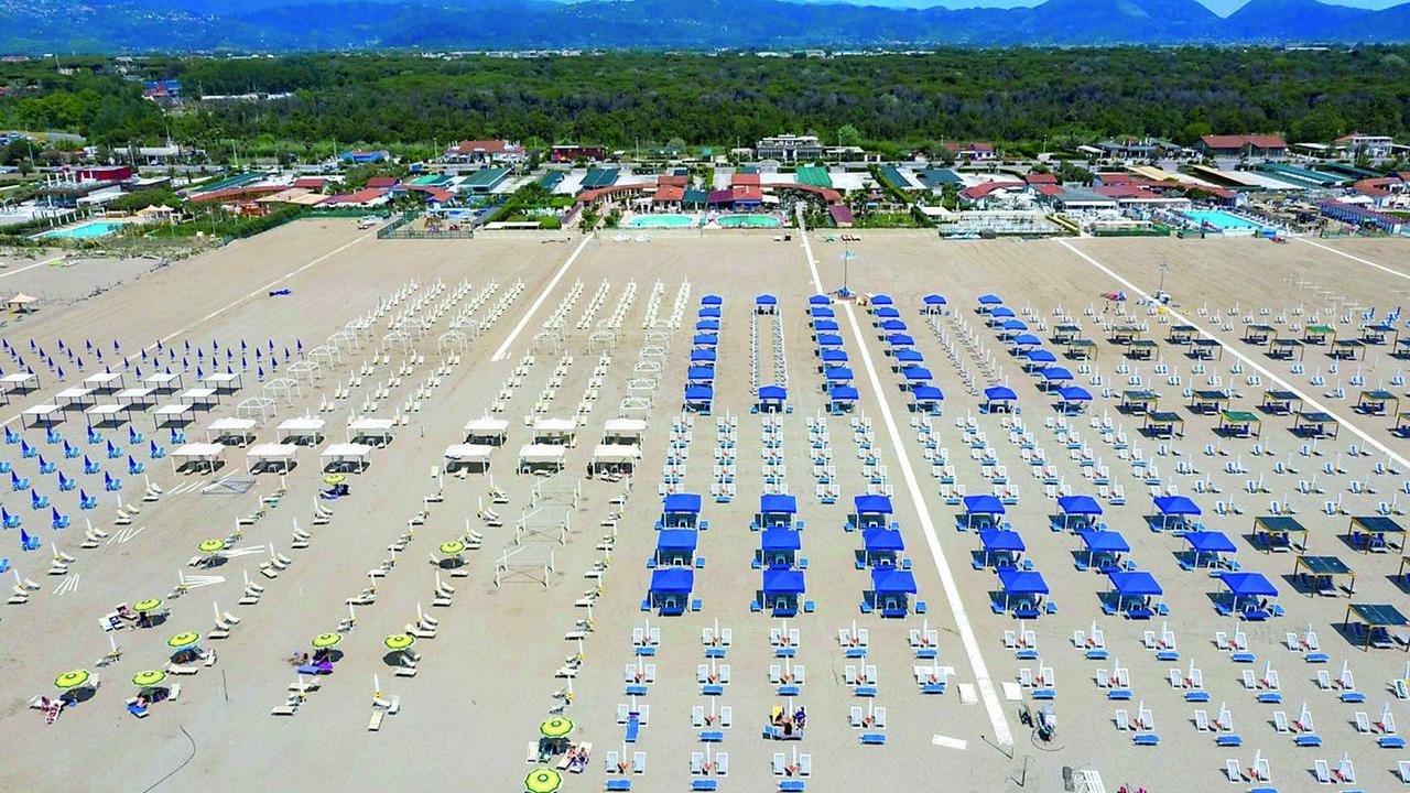 A Forte dei Marmi sono 9 i bagni in vendita