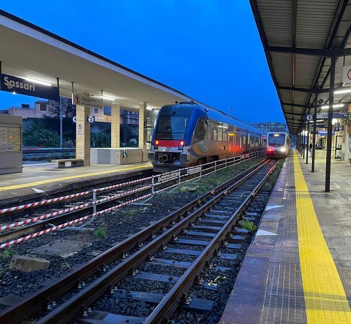 Lavori sui binari da nord a sud: l’isola è un cantiere