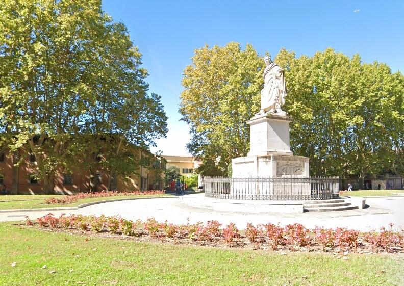 Pisa, rissa di notte tra venti ragazzini in Santa Caterina: tre feriti e denunce in arrivo