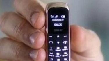 Prato, i telefoni cellulari proibiti sono un business criminale