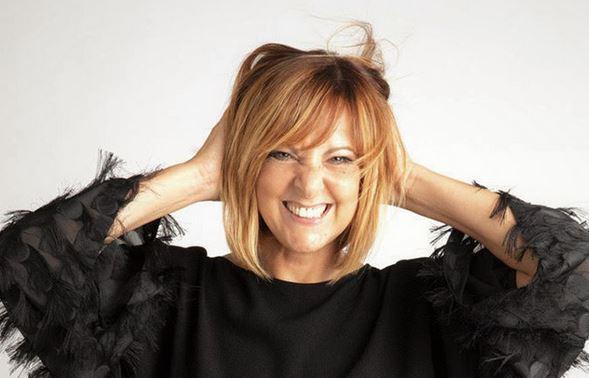 Debora Villa protagonista a Copparo: «Amo il teatro, il pubblico è speciale»