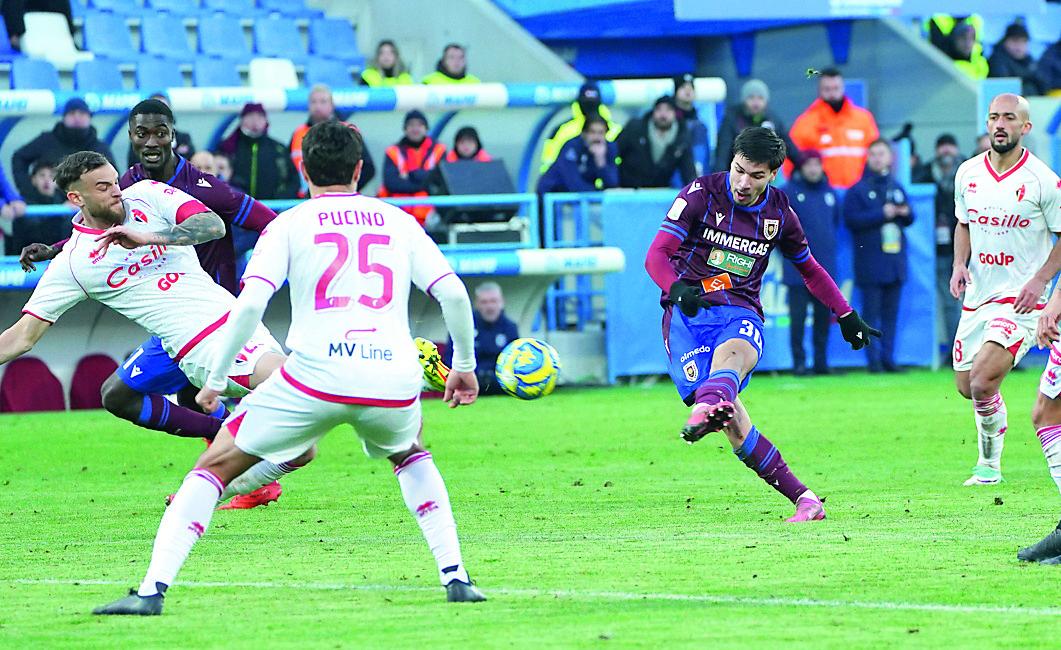 Le pagelle di Reggiana-Bari: Meroni blinda la difesa, Sersanti grintoso