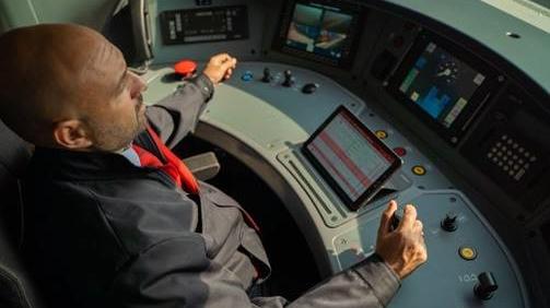 Trenitalia Tper assume 15 macchinisti. Tra le sedi di lavoro Reggio Emilia: ecco come partecipare alla selezione