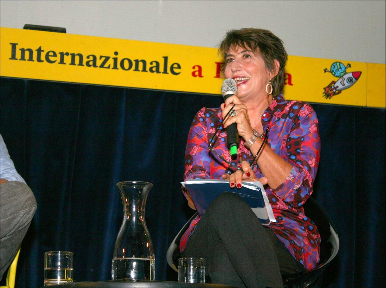 ferrara FESTIVAL INTERNAZIONALE 2015:INCONTRO "FINANZA FOR DUMMIES" A CINEMA APOLLO, serena dandini