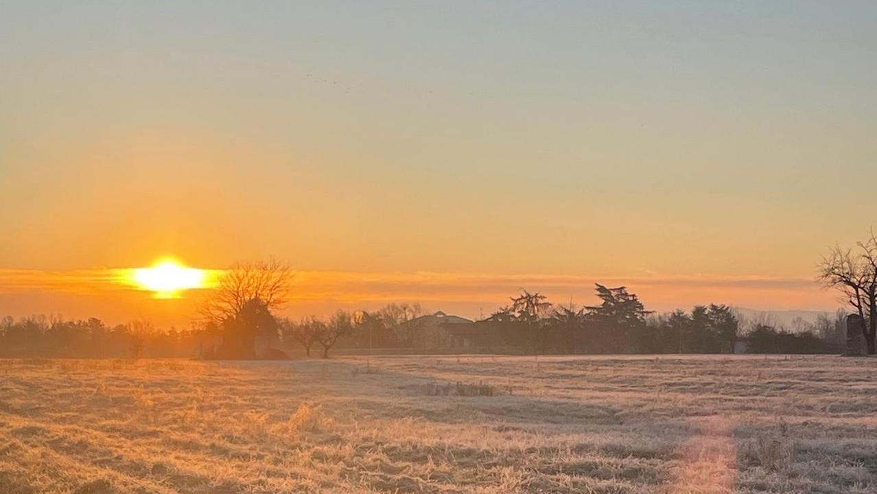 Meteo a Reggio Emilia, nella morsa del gelo: ecco quando migliora