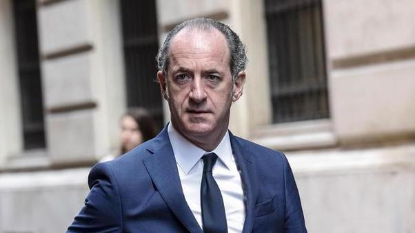 Luca Zaia, è tensione con Fratelli d’Italia: «No a lezioni sul terzo mandato da bocche sfamate in Parlamento da 30 anni»