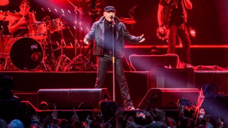 Vasco nel 2025 si esibirà a Torino, Firenze, Bologna e Roma