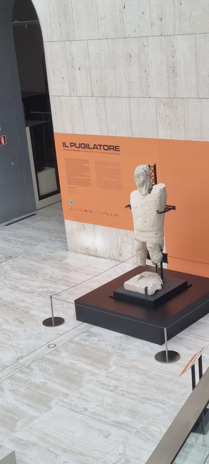 Manneddu superstar a Madrid, record di visitatori per il Gigante