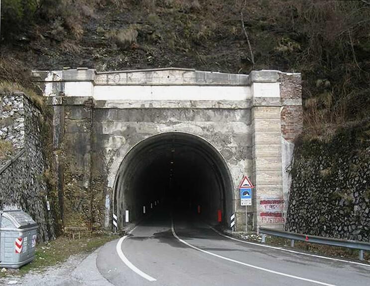 La galleria del Cipollaio a Seravezza
