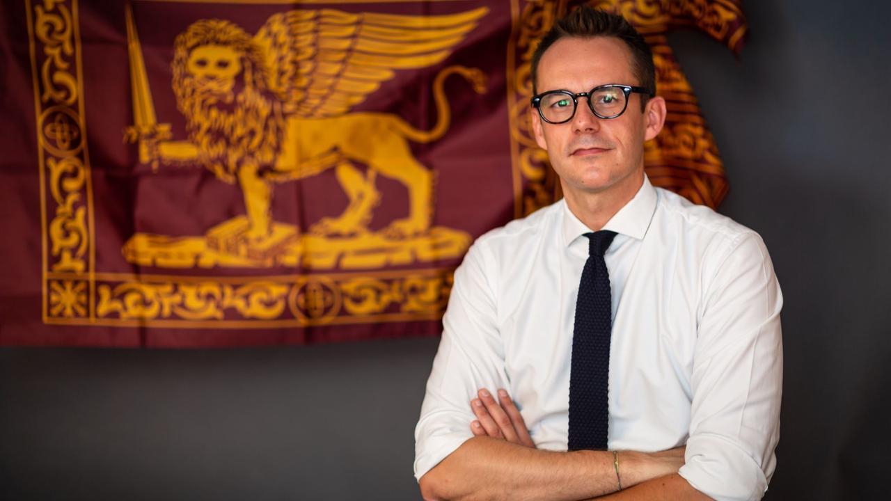 Villanova (Lega): «Il Veneto è più della Sardegna». Matta (M5s): «Partito che non ha a cuore l’interesse della nostra Regione»