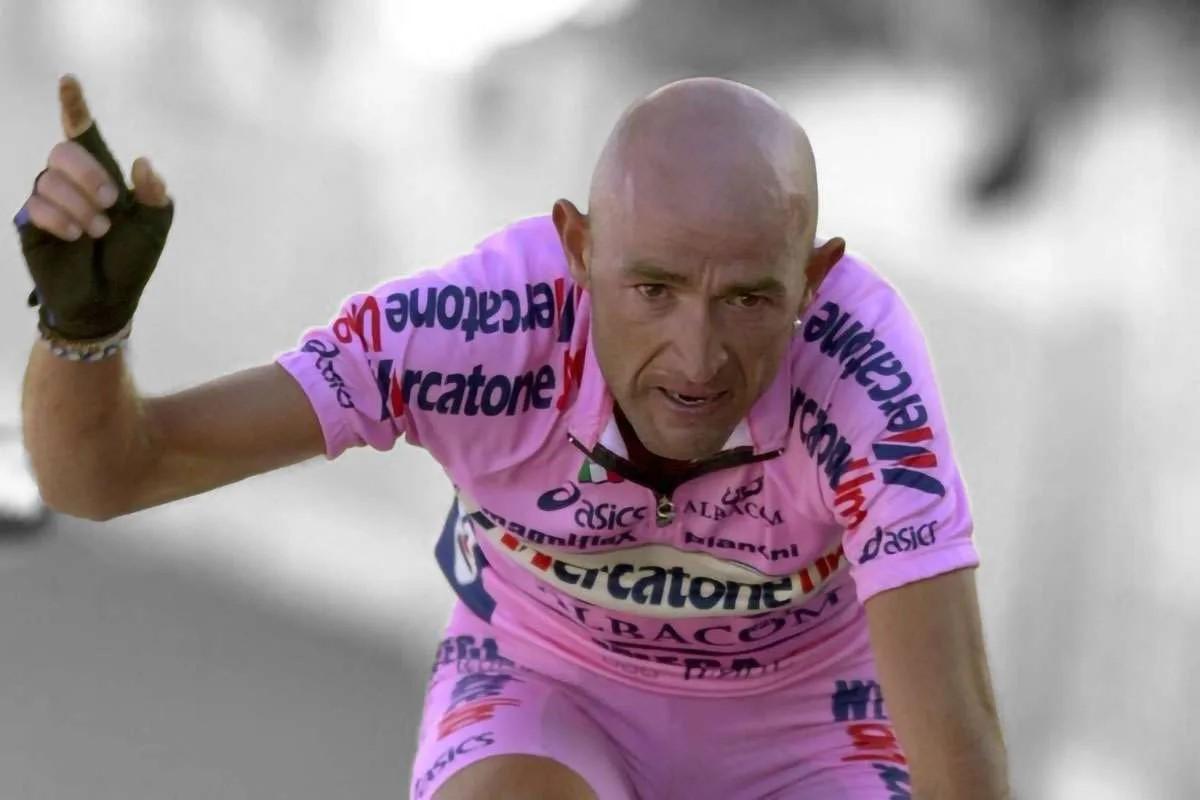 
	Marco Pantani &egrave; morto il 14 febbraio 2004

