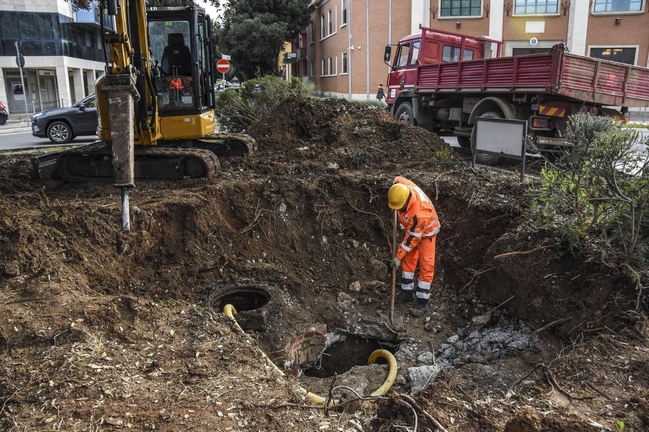 
	L'intervento in piazza Lamarmora

