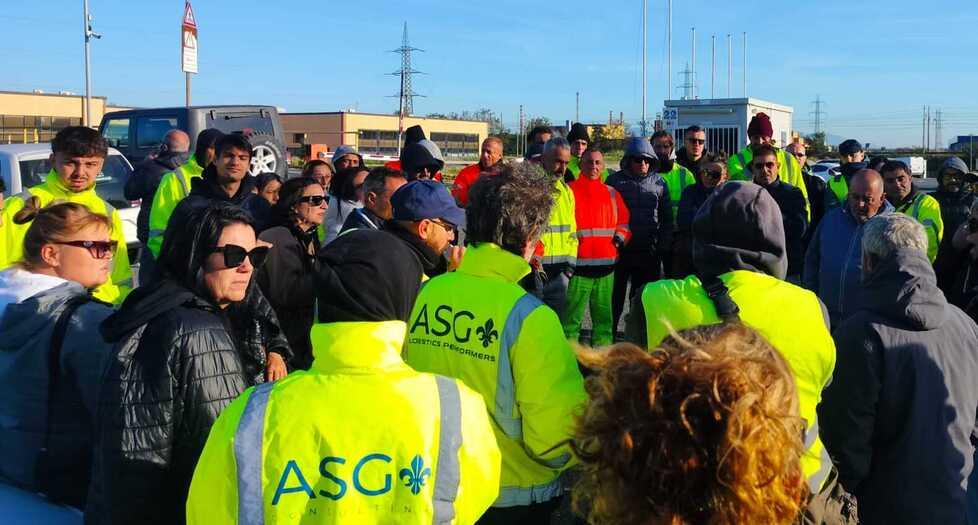 Piazzali Bertani, fumata bianca: «Salvi tutti quanti i 76 dipendenti»