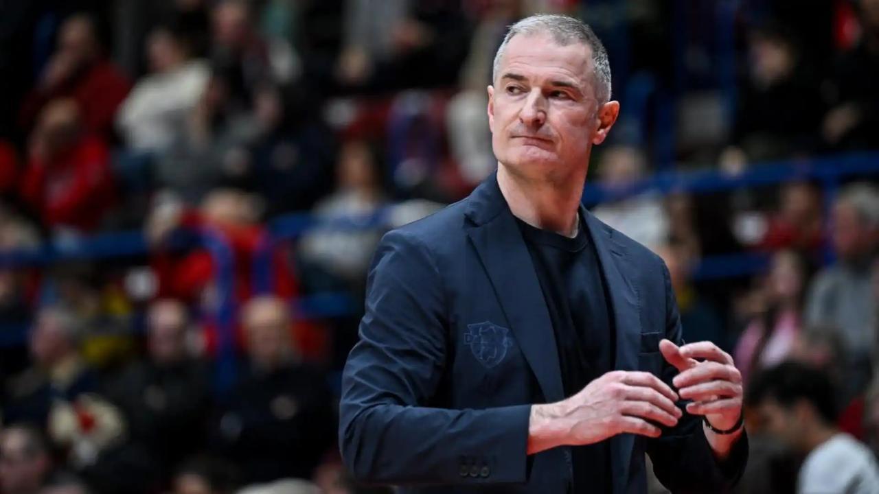 La Dinamo ha esonerato il coach Nenad Markovic