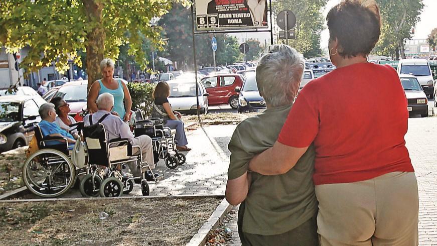 I sindaci di frontiera: «La politica deve fare di più sulla sanità»