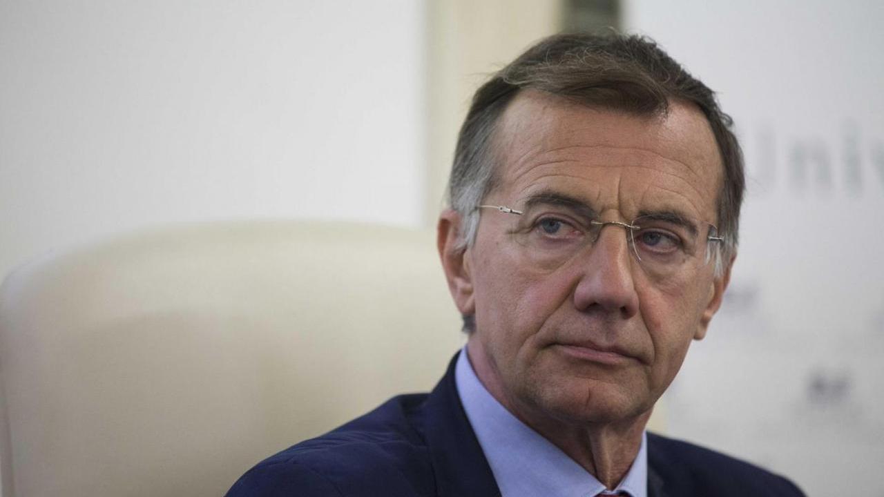 Michele Cucuzza: «Ho intervistato Pertini dandogli del tu. La Vita in diretta? Esiste grazie a Freccero»