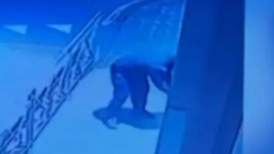 Il momento in cui viene appiccato l'incendio