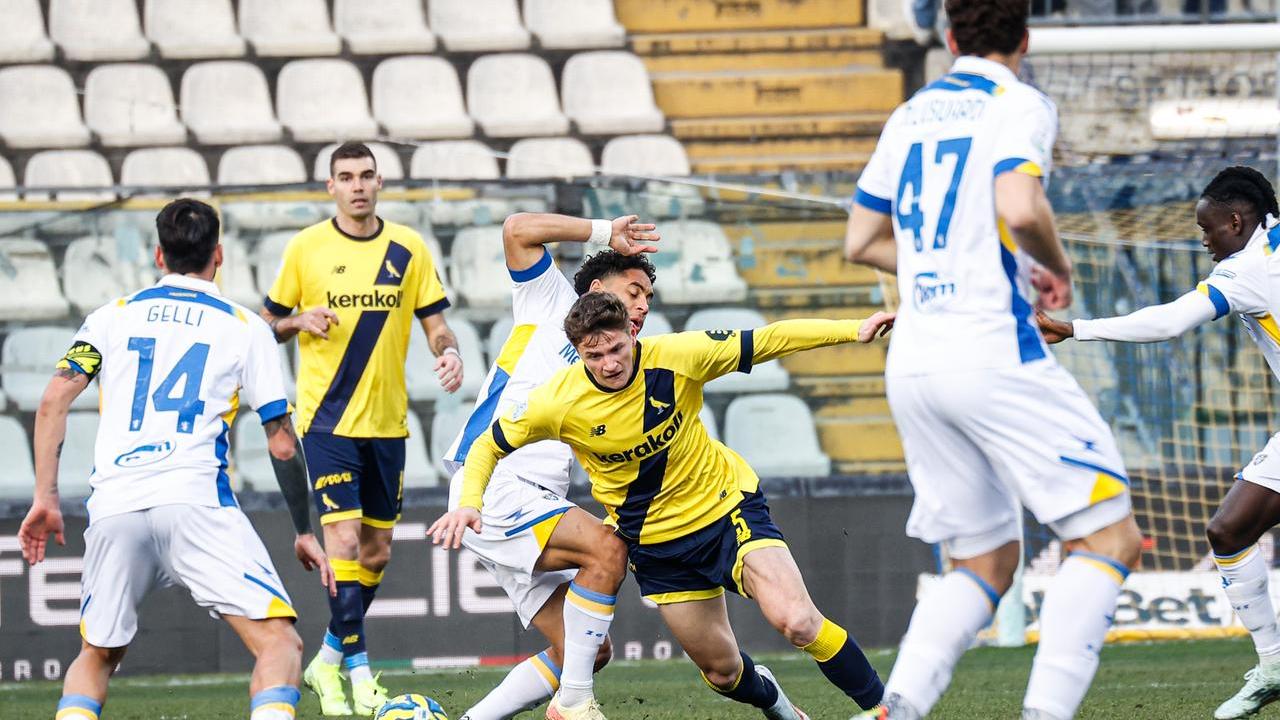 Battistella in azione in Modena-Frosinone