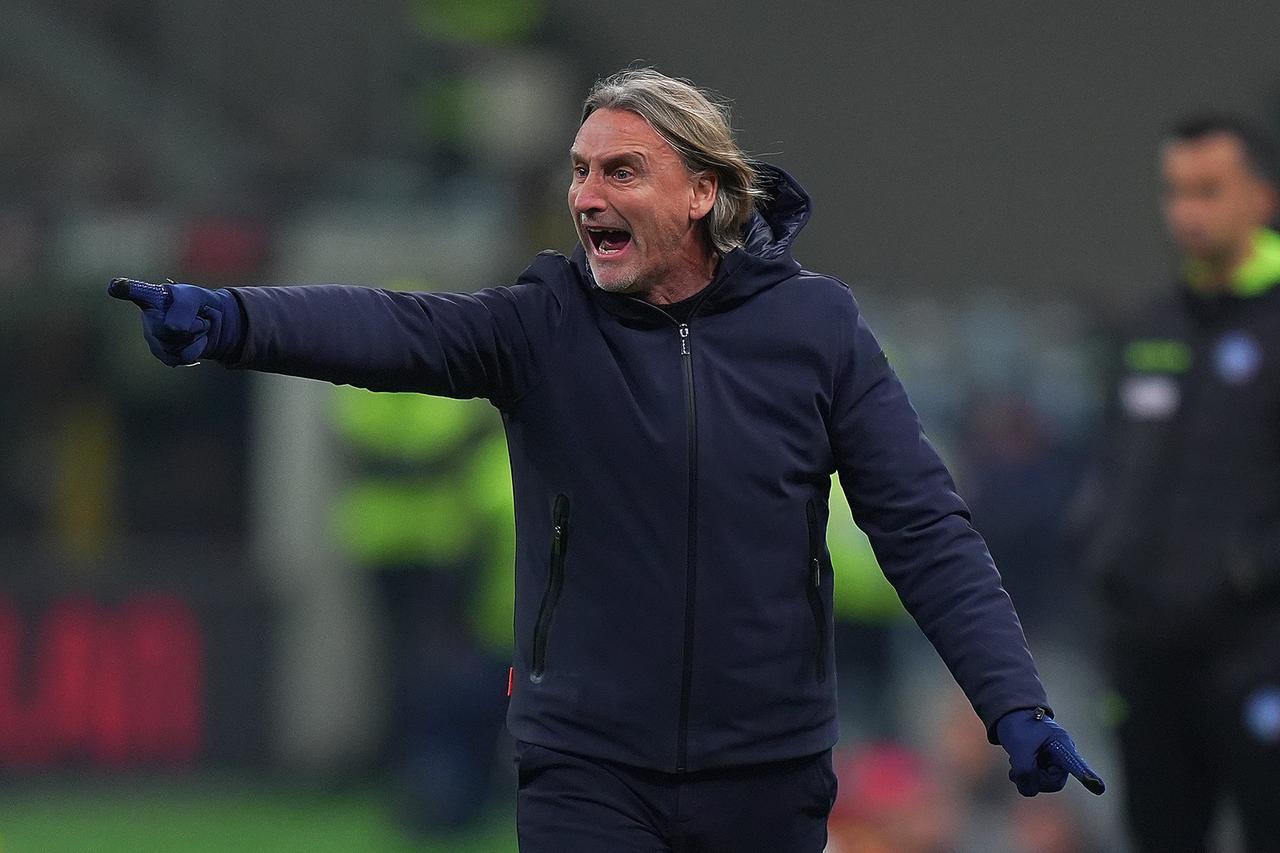 Il Cagliari tenta l’operazione sorpasso, ma il Lecce non è un cliente facile