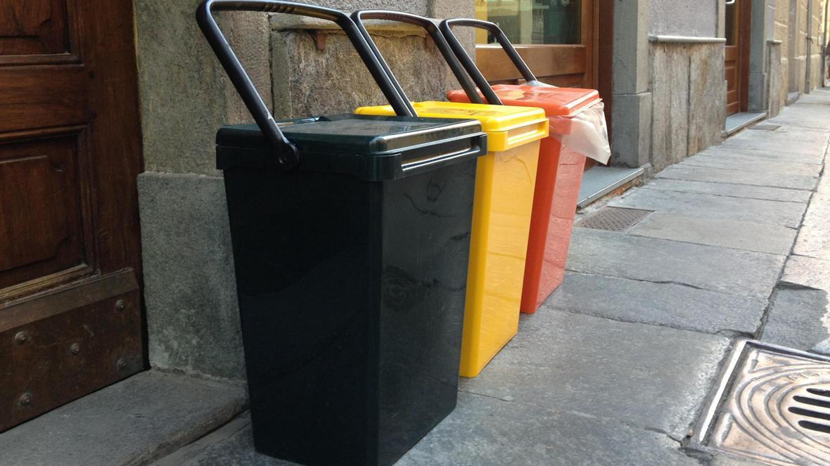 Pasticcio Tari, le bollette del 2024 rischiano l’annullamento in quattordici Comuni