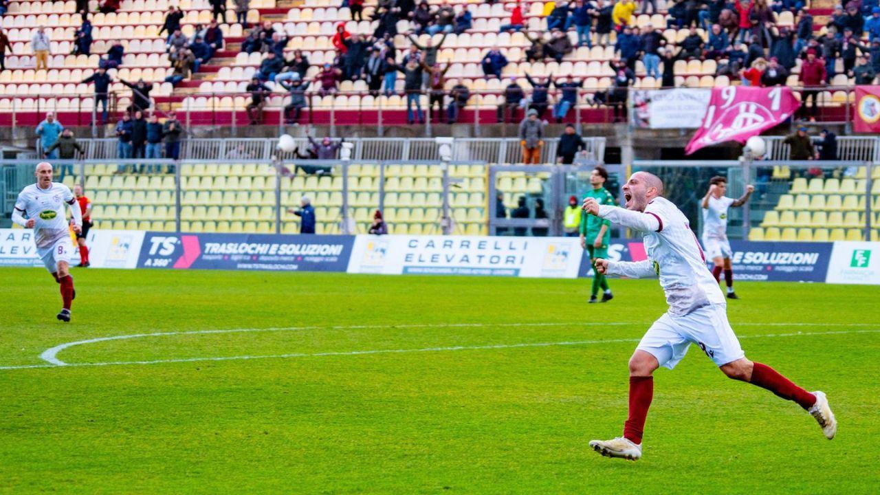 
	L'esultanza di Frati (Foto Messerini/Silvi)

