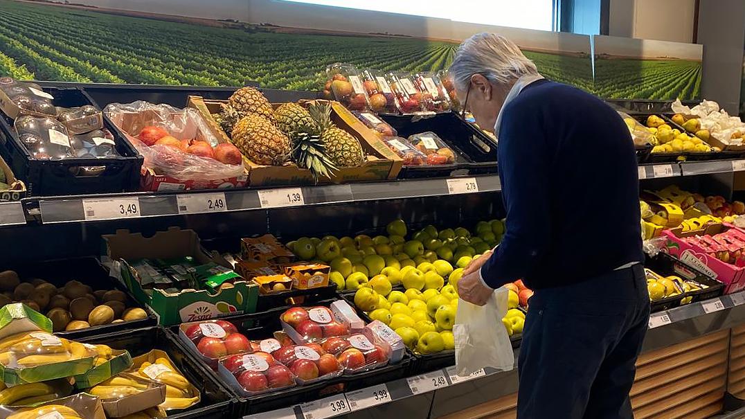 Il costo dei generi alimentari è in aumento, ma non è l'unica voce