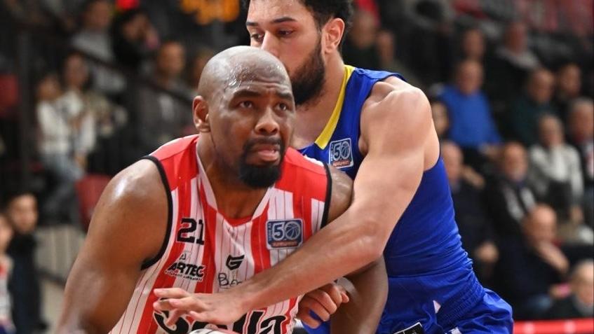 Sella Cento, prova stellare e vittoria contro Verona
