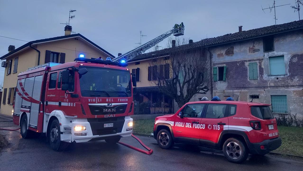 «La moglie urlava: “C’è mio marito dentro”. Ma le fiamme erano ovunque»